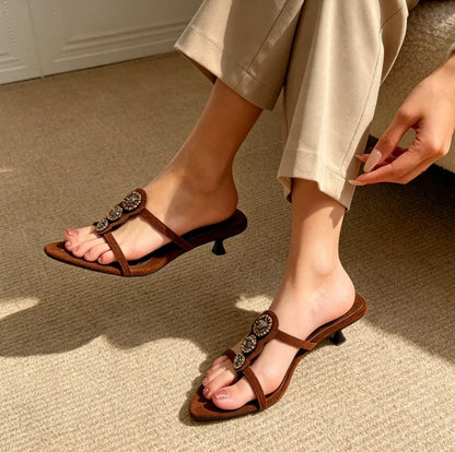 Women Crystal Clip Toe Slippers Pointed Toe Luxury Heels Shoes Dress Woman Sandals Party Trend Flip Flops New Cozy Female Slides