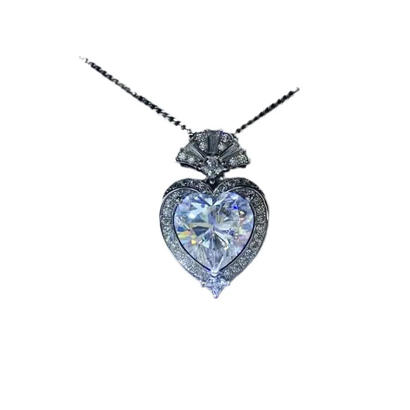 Sweet Love Heart Pendant Necklace For Women 3ct Moissanite PT950 Platinum | Romantic heart design, gentle and charming