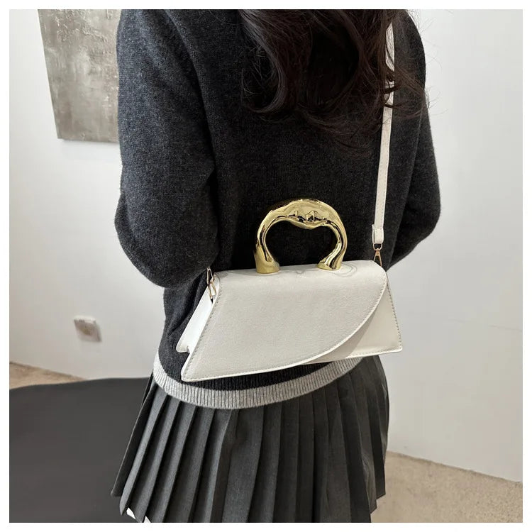 French Style Light Luxury Large Capacity, New Minimalist Design Casual Metal Hand-held Shoulder Crossbody Bags for Women