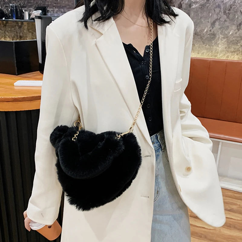 Women Hand Bags New Plush Love Heart Shaped New Fashionable Solid Color Soft Comfortable Purses and Handbags Bags for Ladies
