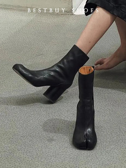 2025 Design Leather Tabi Boots Fashion Round Toe Chunky Mid Calf Boots  Autumn Winter Split Toe Shoes