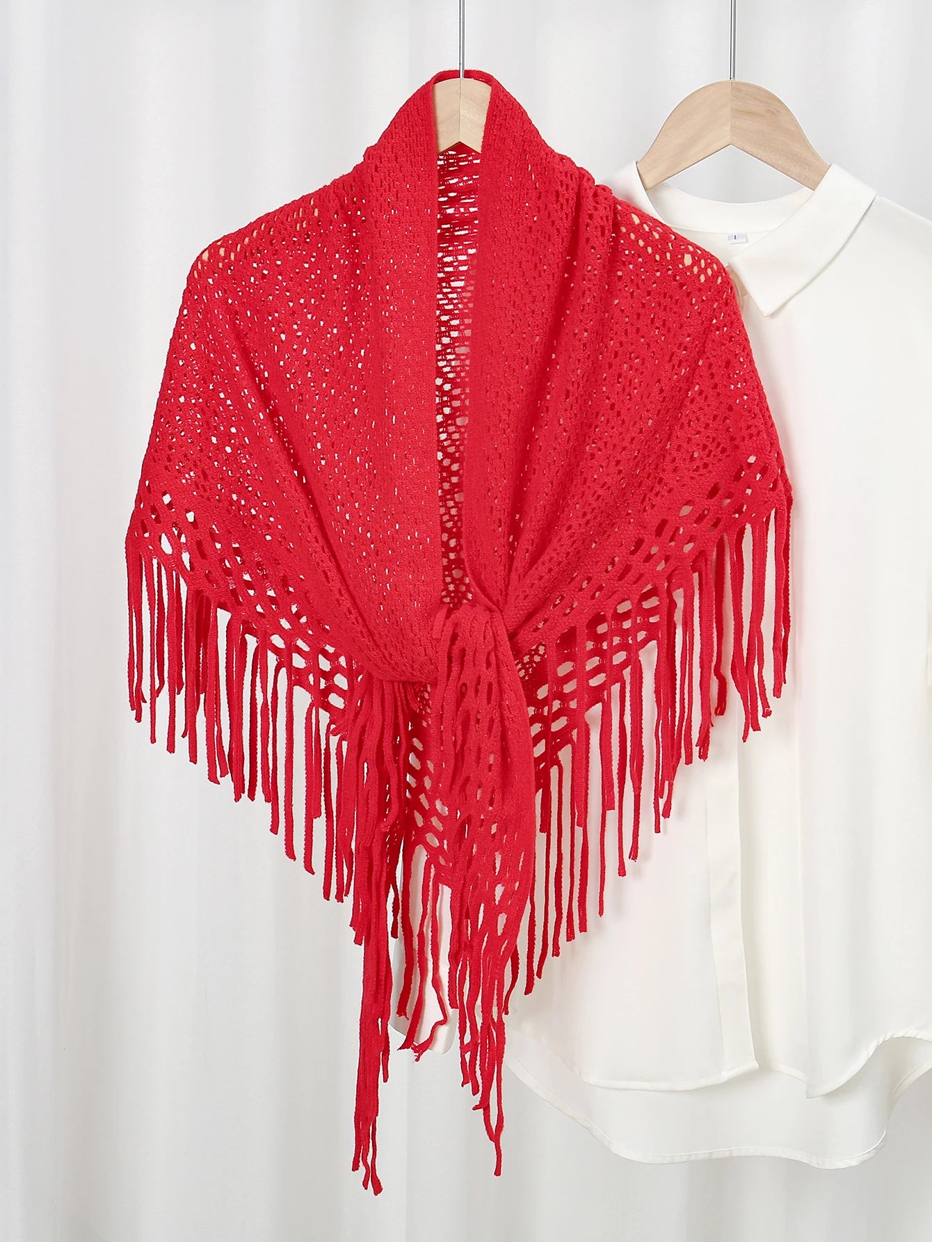 Hot Sale Knitted Cotton Tassels Shawls Scarf Woman Soft High Quality Wraps Ladies Travel Beach Cape Femme Hollow Fashion Scarves