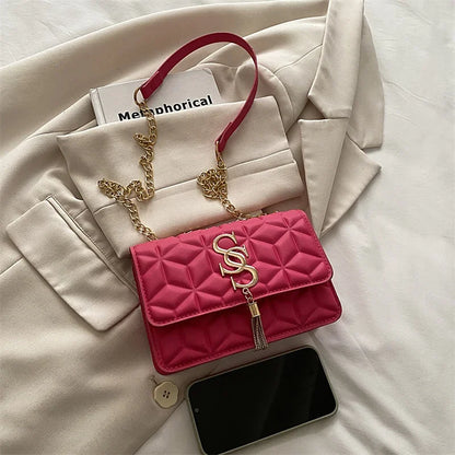Light Luxury Trend Argyle Quilted Small Square Bag Metal Letter Tassel Flap Crossbody Bags Commuting Fashion Shoulder Bag