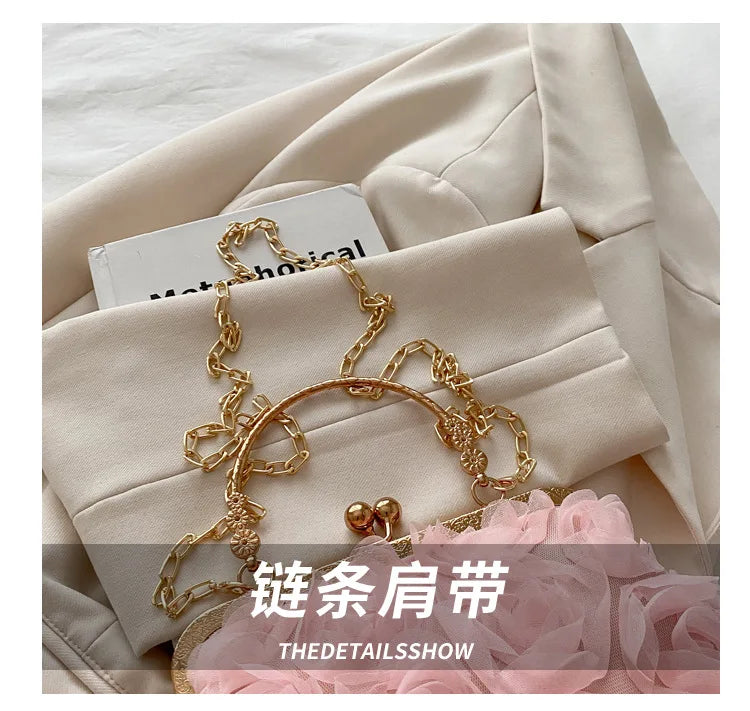 Luxury Women Chain Shoulder Bag Chiffon 3D Flower Banquet Bag Fashion Evening Bags Fashion Clutch Handbag Trendy Crossbody Bag