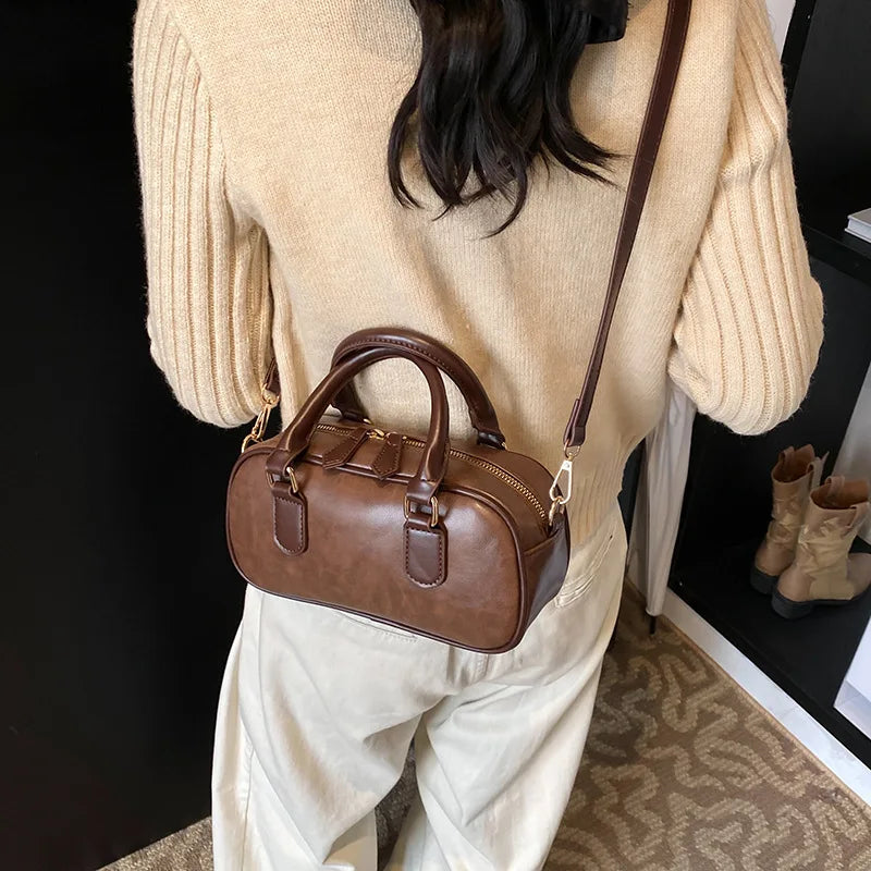 Women 2026 New Fashionable Classic Style Square Shoulder Crossbody Bags Solid Zipper Popularity Sense Luxury Handbags
