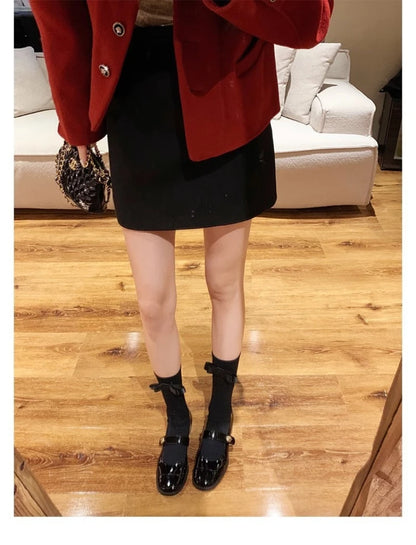 Women Two Tone Mary Jane Shoes 2026 New Patent Leather Buckle Strap Low Heel Casual Shoes For Office And Daily Wear Elegant