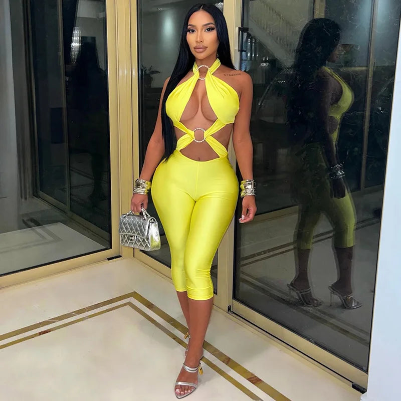 Stylish Lady Halter Jumpsuit Women Metal Ring Cutout Splicing Bodycon Capri Jumpsuit Backless Hollow Out Slim Club Party Romper