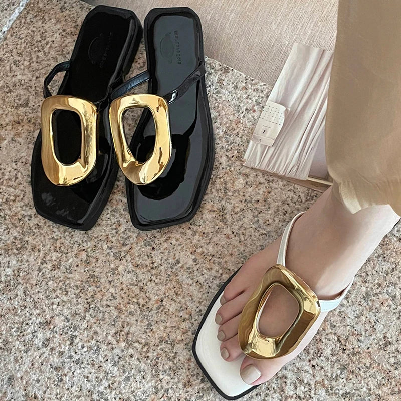 New In 2025 Luxury Women Slippers Summer Beach Fashion Metal Flip Flops Female Slides Slippers Ladies Flats Sandals Shoes