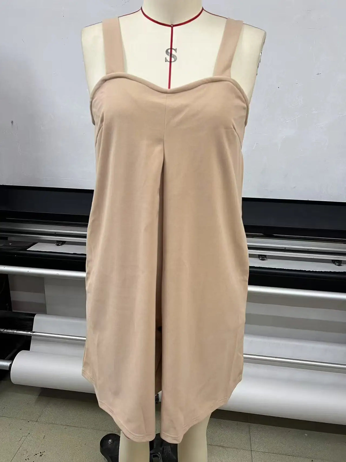 Women Sleeveless Strap Short Romper Heart Neck Pleated Wide Leg Jumpsuit With Pockets Loose Summer Casual Beach Vacation Outfit