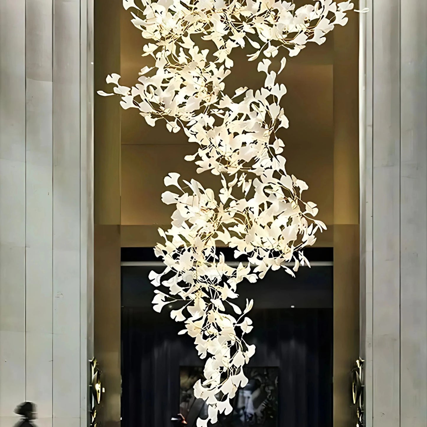 High Ceiling Ginko Leaf Chandeliers for Duplex Staircase Long Gold Leaf Pendant Hanging Chandelier for Vila Table Lobby Hotel