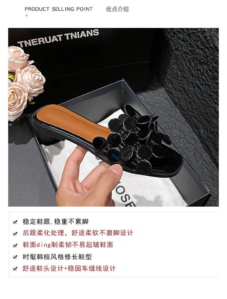 Luxury Floral Petal Flat Sandals Women 2025 Casual Slides Open Toe Sandalias Mujer Flipflops Home Slippers Femme Pantuflas Shoes