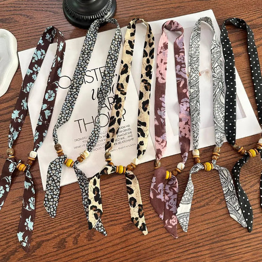 Boutique Retro Cashew Flower Lazy Bead Scarf for Women with Design Flair, Unisex, Versatile, and Stylish
