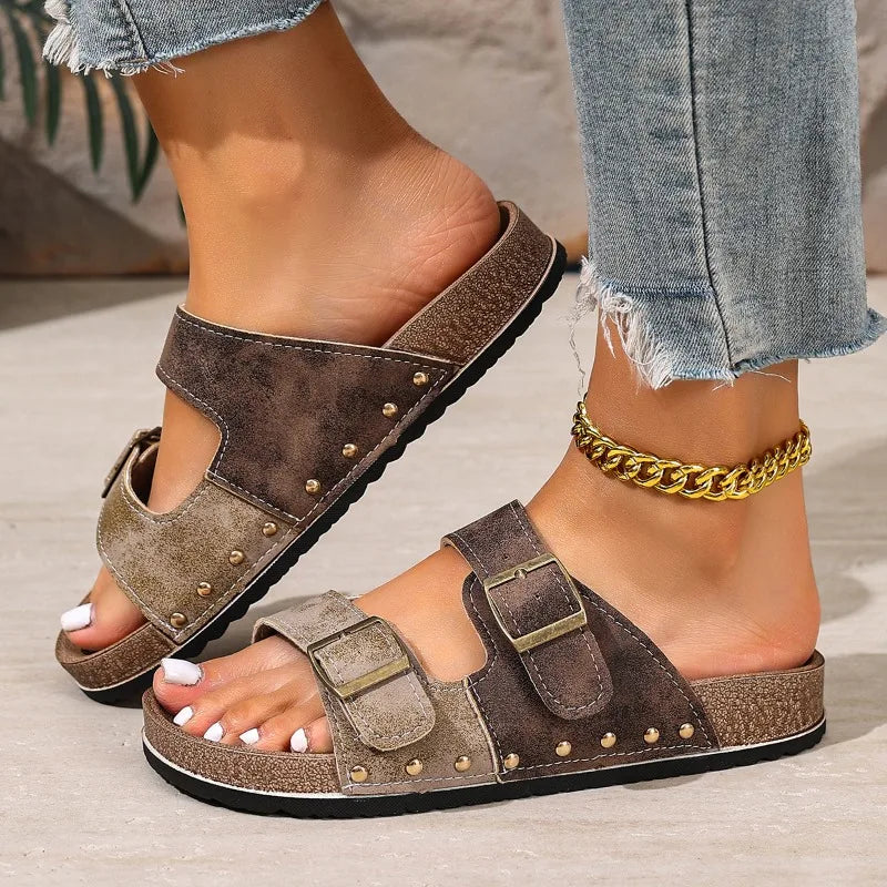 Women's Luxury Metal Buckle Decorated Slippers New Retro Thick-Soled Casual Shoes Summer Outdoor Vacation Beach Slippers Size43