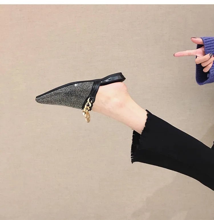 2025 New Summer Shoes for Women Luxury Slipper Girl Bling Crystal Chain Casual Flat Sandals Girl Pointed Toe Slides