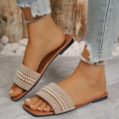 Women's Flat Bottom Sandals 2025 Summer New Style Beaded Rhinestone Shoes Womens Outdoor Fashion Slippers