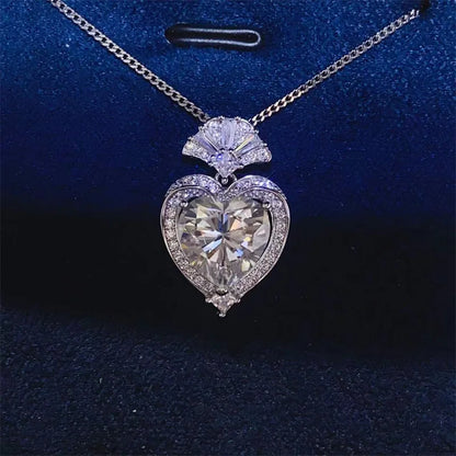 Sweet Love Heart Pendant Necklace For Women 3ct Moissanite PT950 Platinum | Romantic heart design, gentle and charming