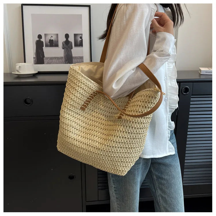 Hand-woven Women's Shoulder Handbag Bohemian 2025 Summer Fashion Straw Beach Tote Bag Travel Shopper Weaving Shopping Bags