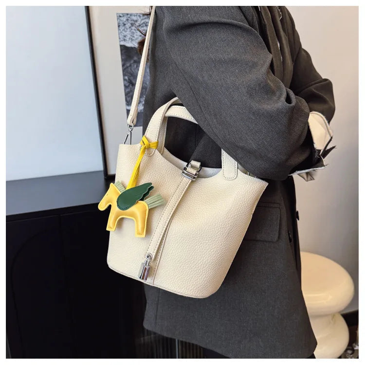 Fashion Vegetable Basket Bucket Bag Women's Autumn New Lychee Pattern Shoulder Bag Simple Solid Color Niche Messenger Bag