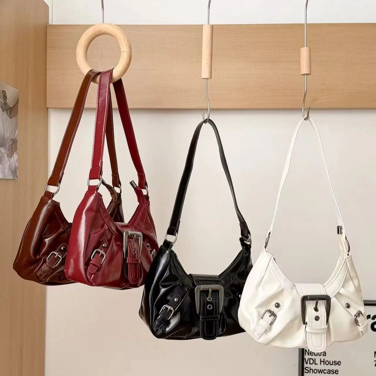 Y2K Retro Pleated Hobo Shoulder Bag for Women Hot Selling Maillard Style Underarm Bag Clutch Handbags for Travel Work Shopping
