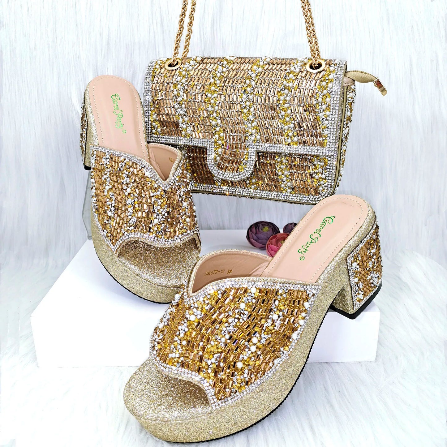 Nigeria Distinguished Green And Elegant Women's Designer High Heels And Bag Set, Fashionable Fishmouth Shoes In Nigerian Style