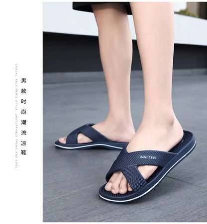 Slippers Men Summer Sandals Women Men Fashion Slippers Beach Sandals Slipper Anti-slip High Quality Casual Bedroom Shoes 39-48