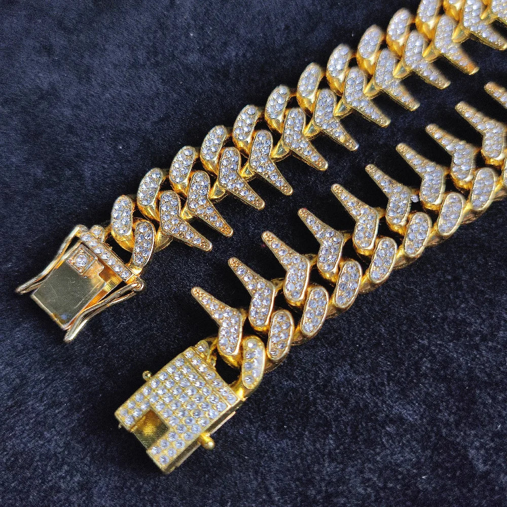 Luxury Gold Plated Spike Dog Collar Cuban Chain Choke Collar for Small Large Dogs Hip Hop Necklaces Jewelry Crystal Accessories