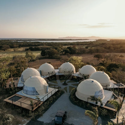Luxury Geodesic Dome Tent Glamping Resort Accommodation Transparent Bubble House Outdoor Hotel Camping Tent Custom Size