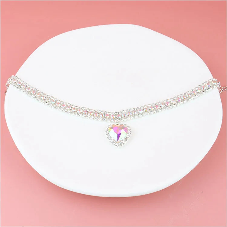 Cute Luxury Cat Collar Adjustable Cat Necklace Personalized Heart Pendant Rhinestone Kitten Puppy Collar Pet Grooming Accessorie
