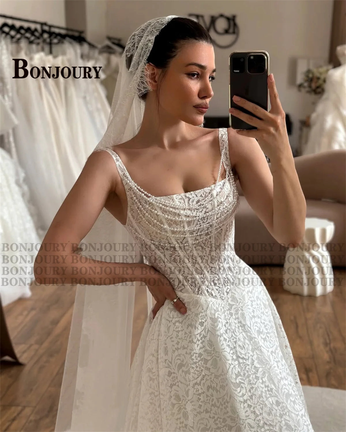 BONJOURY Fancy Wedding Dress for Women A-line Appliques Beads Square Collar Spaghetti Straps Vestido De Casamento Customized