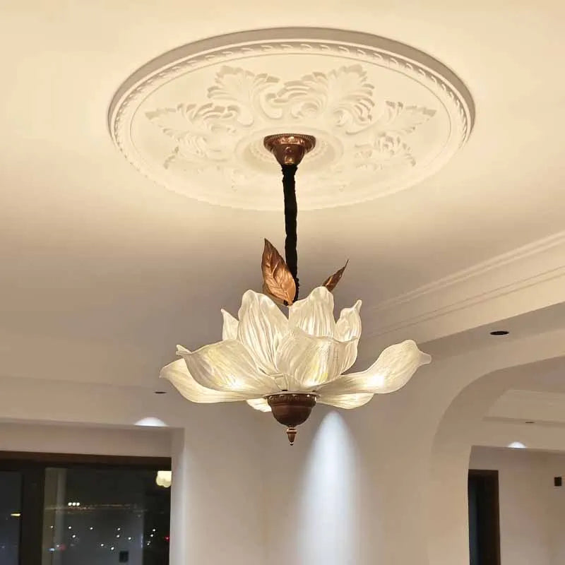  Flower Petal Pendant Light Medieval Style Chandelier Retro Tricolor Lights Interior Restaurant Living Room Bedroom Lighting