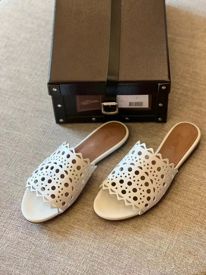 Hollow Out Flat Slippers pu Leather High Quality Summer Sandals 2024 New Luxury Design Women's Shoes Beach Slides