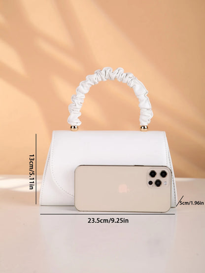 Elegant light luxury solid color women's handbag, fashionable and romantic banquet clutch, suitable for women's daily use.